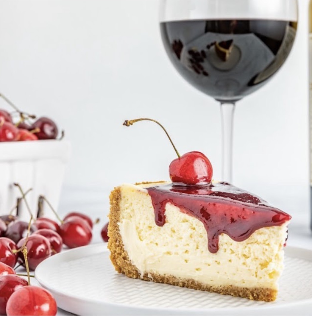 red wine and cheesecake